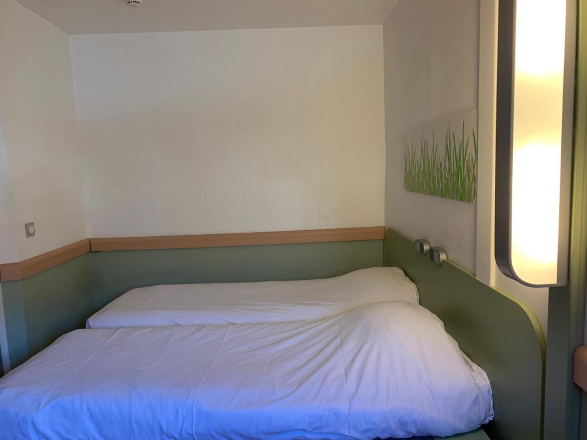 ibis budget Chambéry Sud Challes Les Eaux Esterno foto