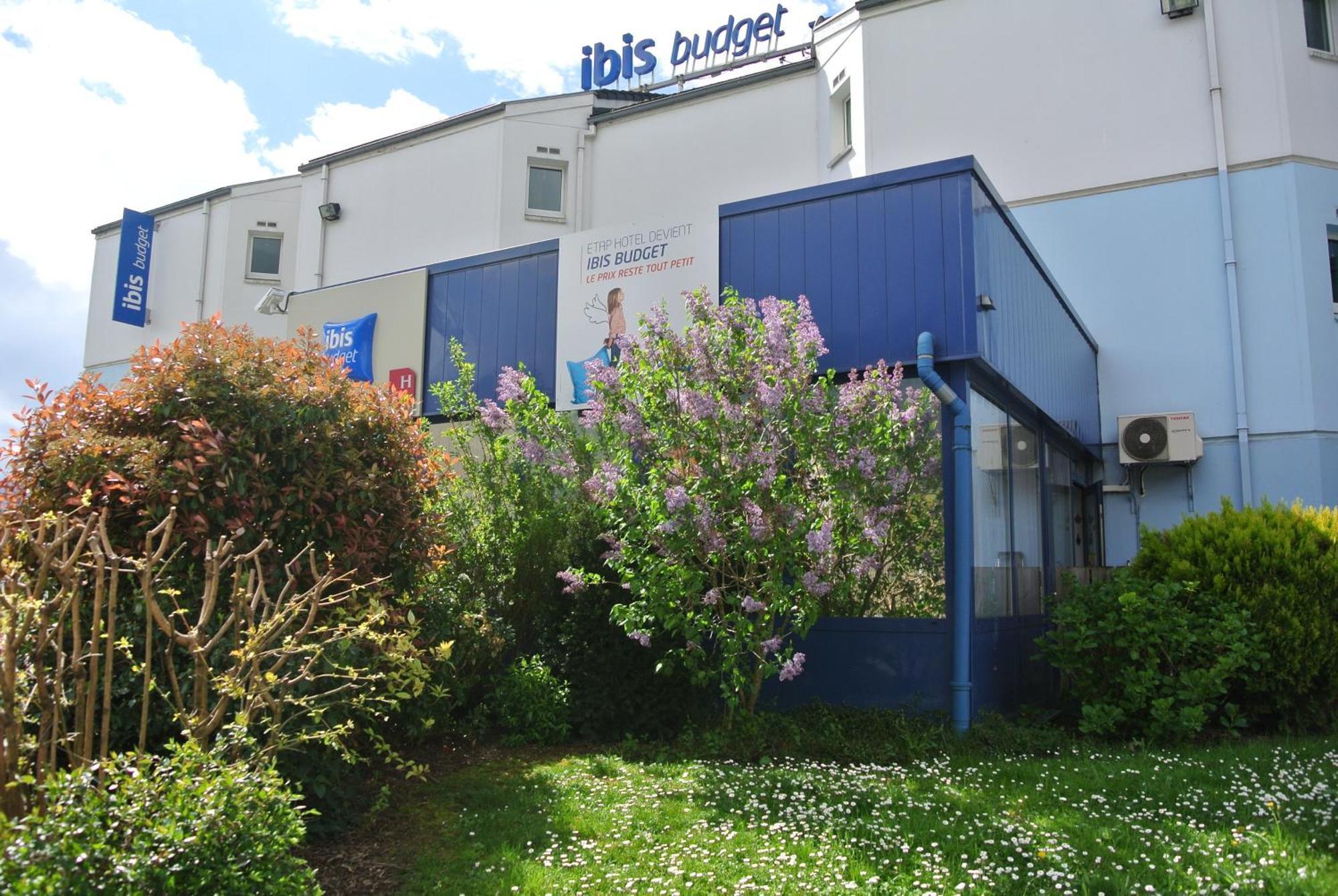 ibis budget Chambéry Sud Challes Les Eaux Esterno foto