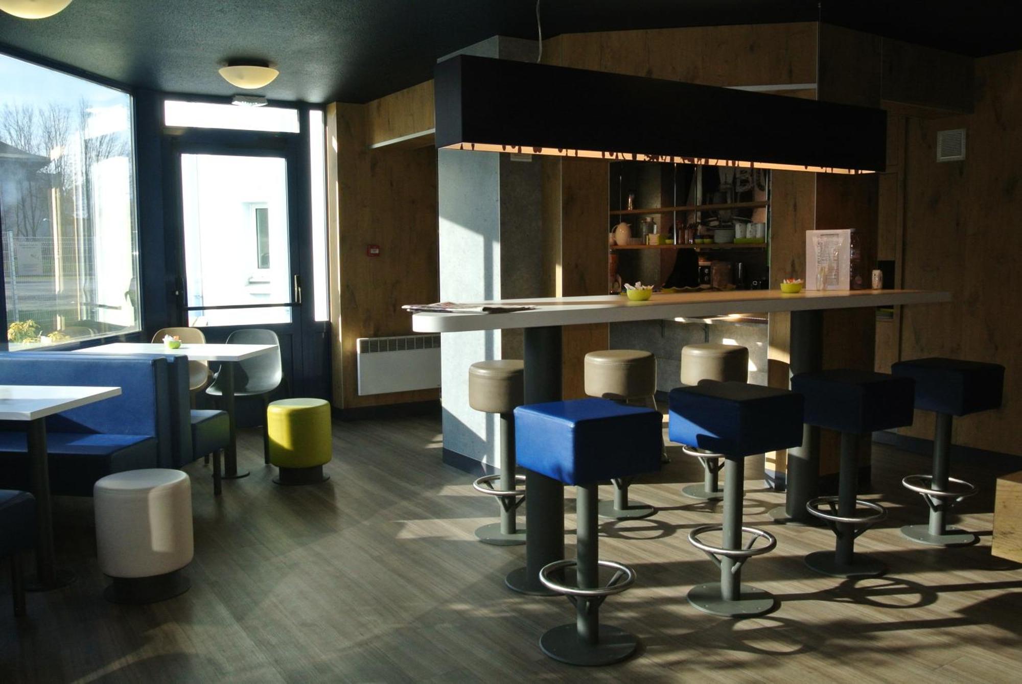 ibis budget Chambéry Sud Challes Les Eaux Esterno foto