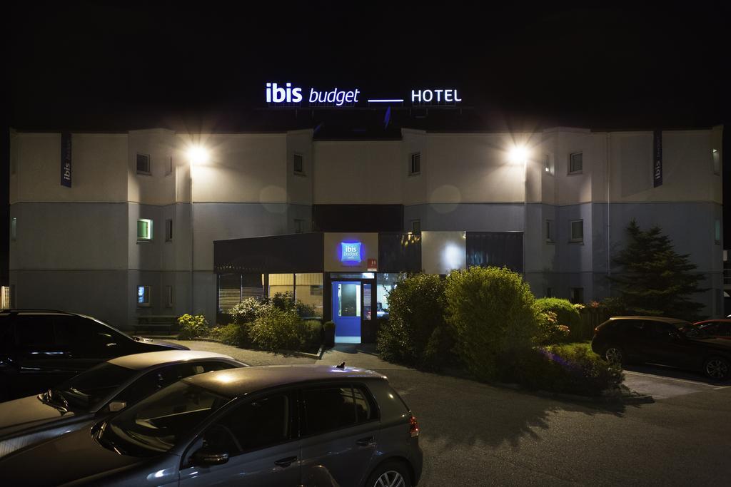 ibis budget Chambéry Sud Challes Les Eaux Esterno foto